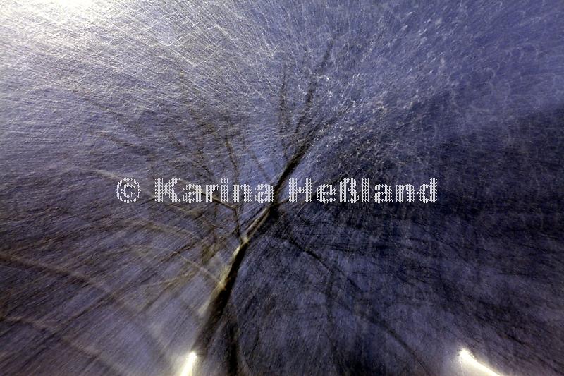 KH101209d001