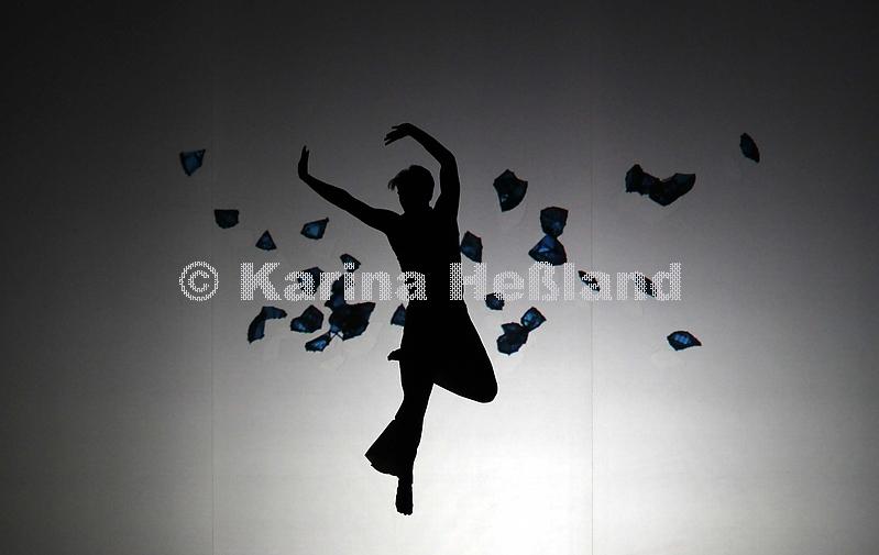 KH120114c025