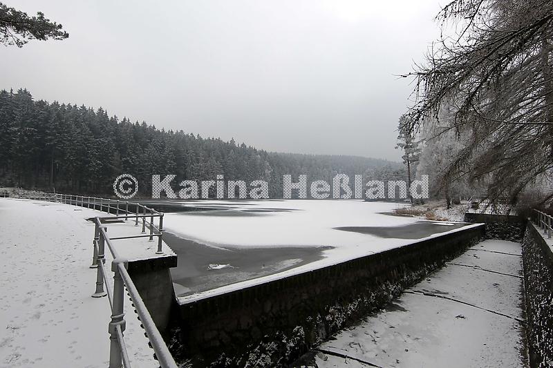 KH120130e001
