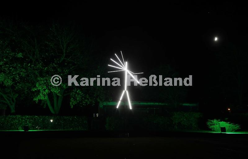 KH211111d007