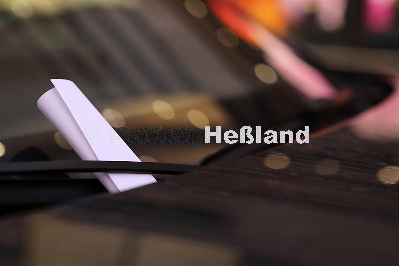 KH220131b002