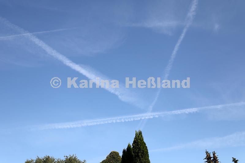 KH220830a003