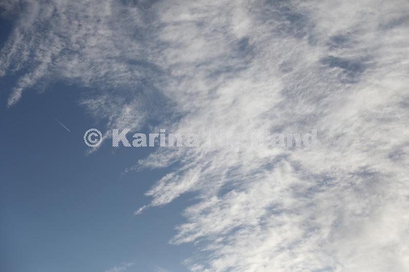 KH221002b007