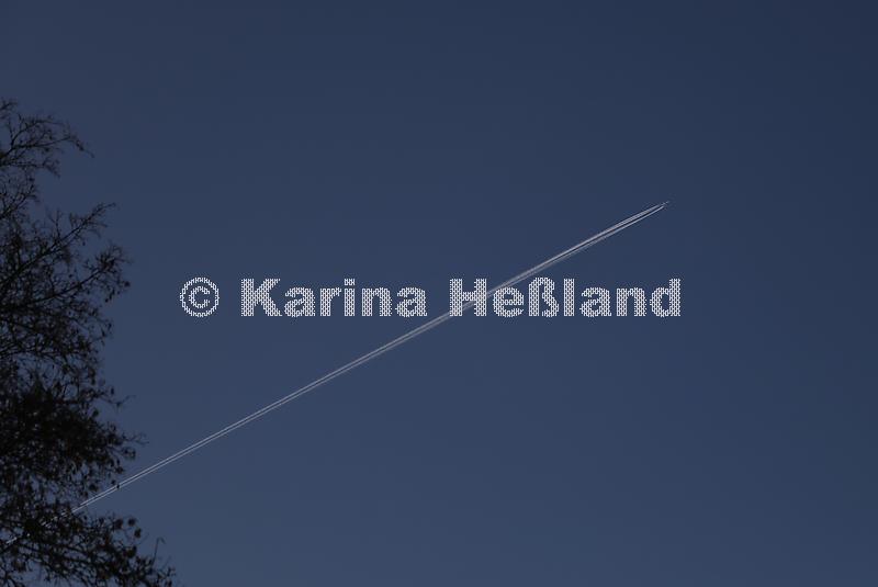 KH230301d001