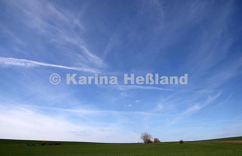 KH230410a002