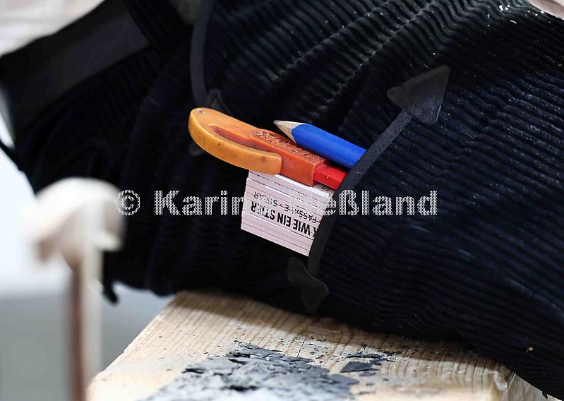 KH250311b062