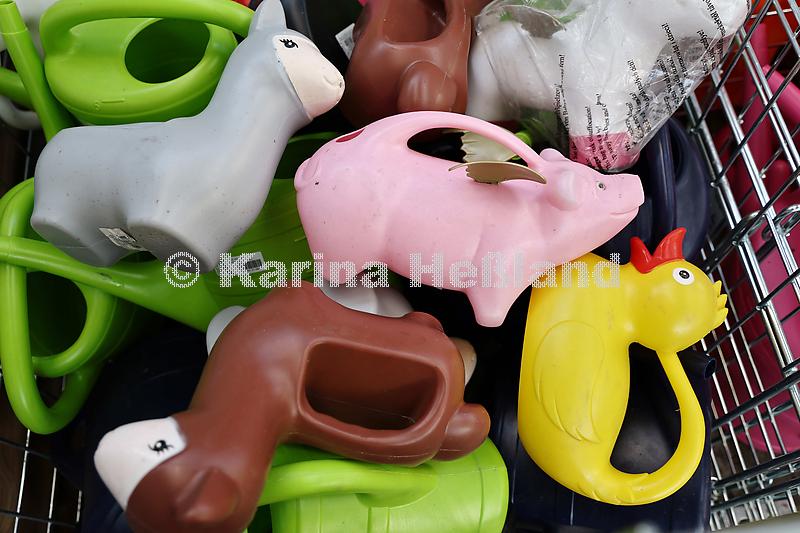KH250318a001