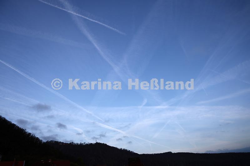 KH250410a011
