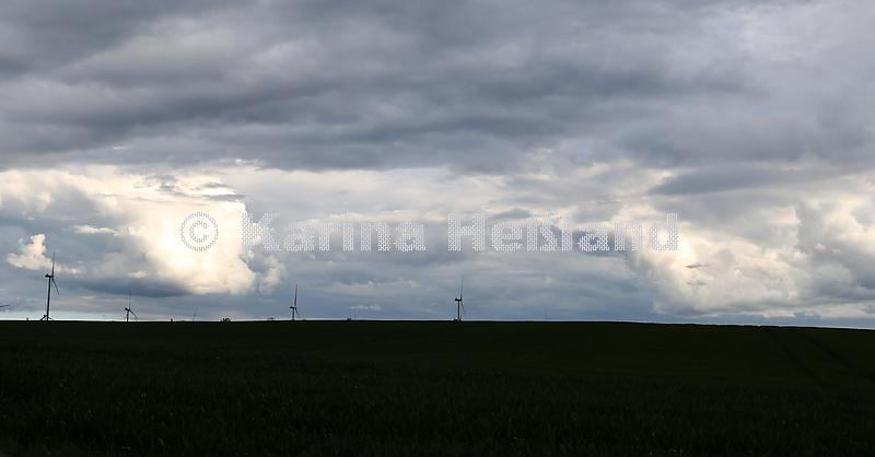 KH250421a005