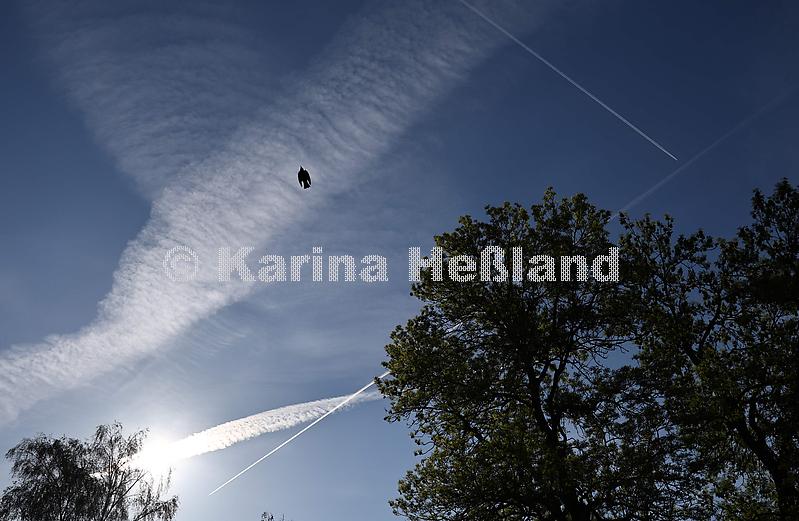 KH250510a005