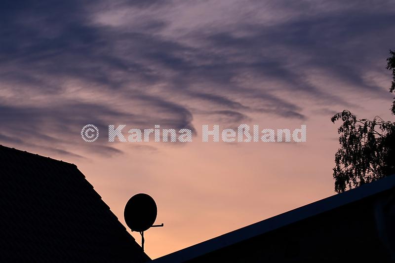 KH250605c003