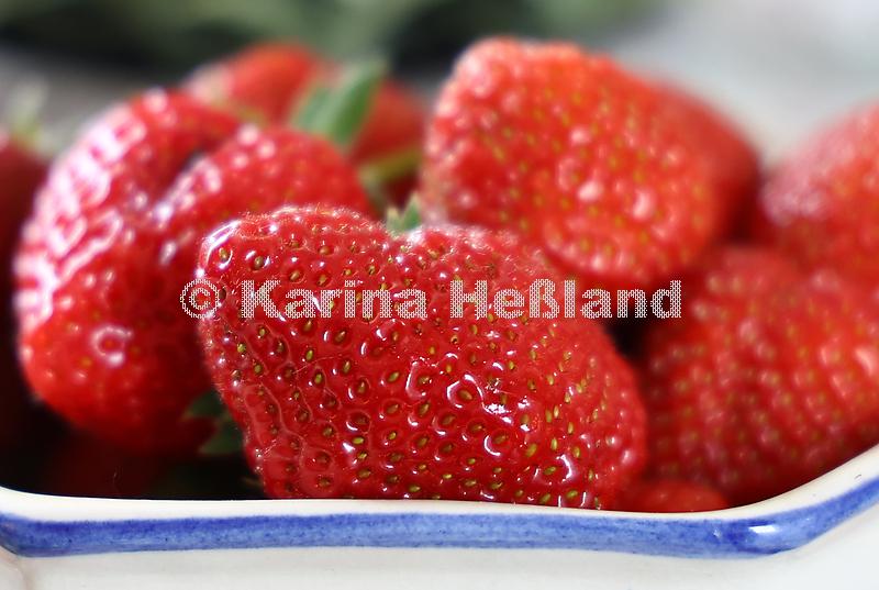 KH250615a007