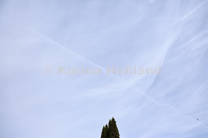 kh260427a006