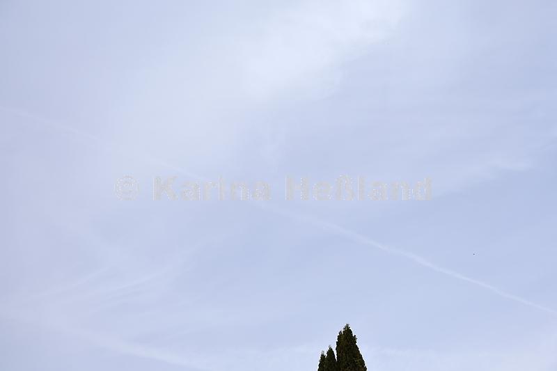kh260427a012